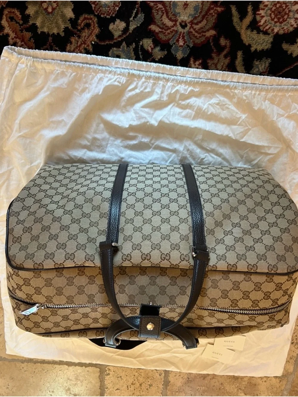Unisex Gucci Beige GG Supreme Canvas Weekender with Dark Brown Trim made Italy